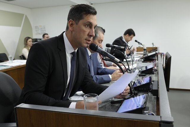 Projeto que apoia vítimas de intolerância religiosa avança na Assembleia