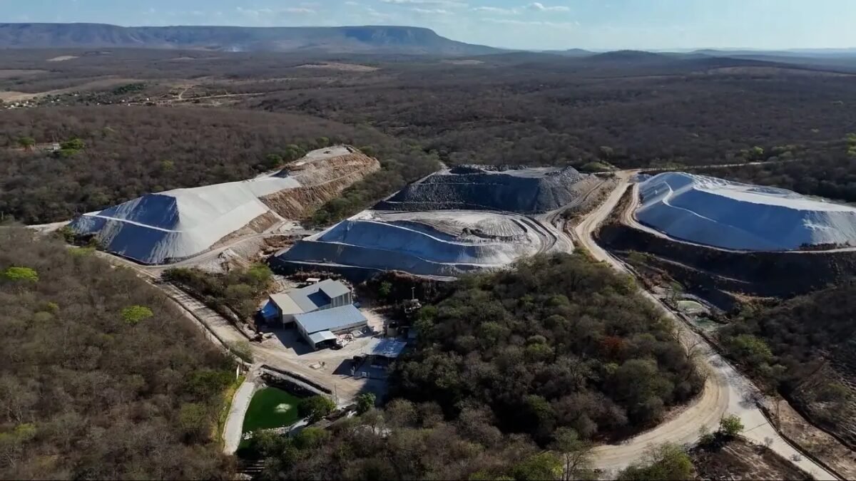 China aumenta interesse na mineração brasileira, debate sobre soberania ganha força