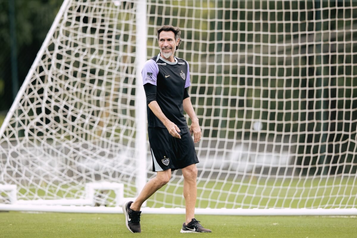 Escalação do Atlético-MG: Domínguez tem desfalques e dúvidas para o clássico